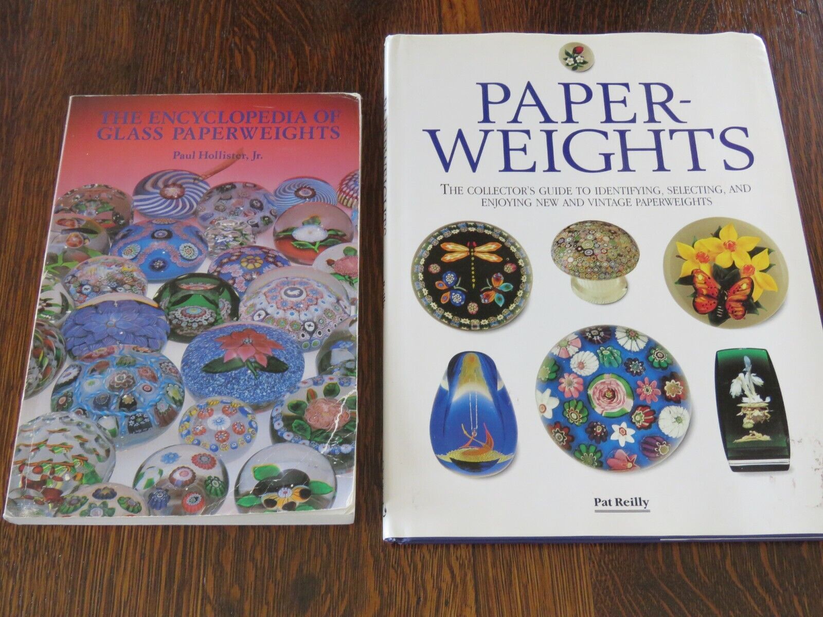Two Collector’s Guides To Glass Paperweights, Hollister, Reilly