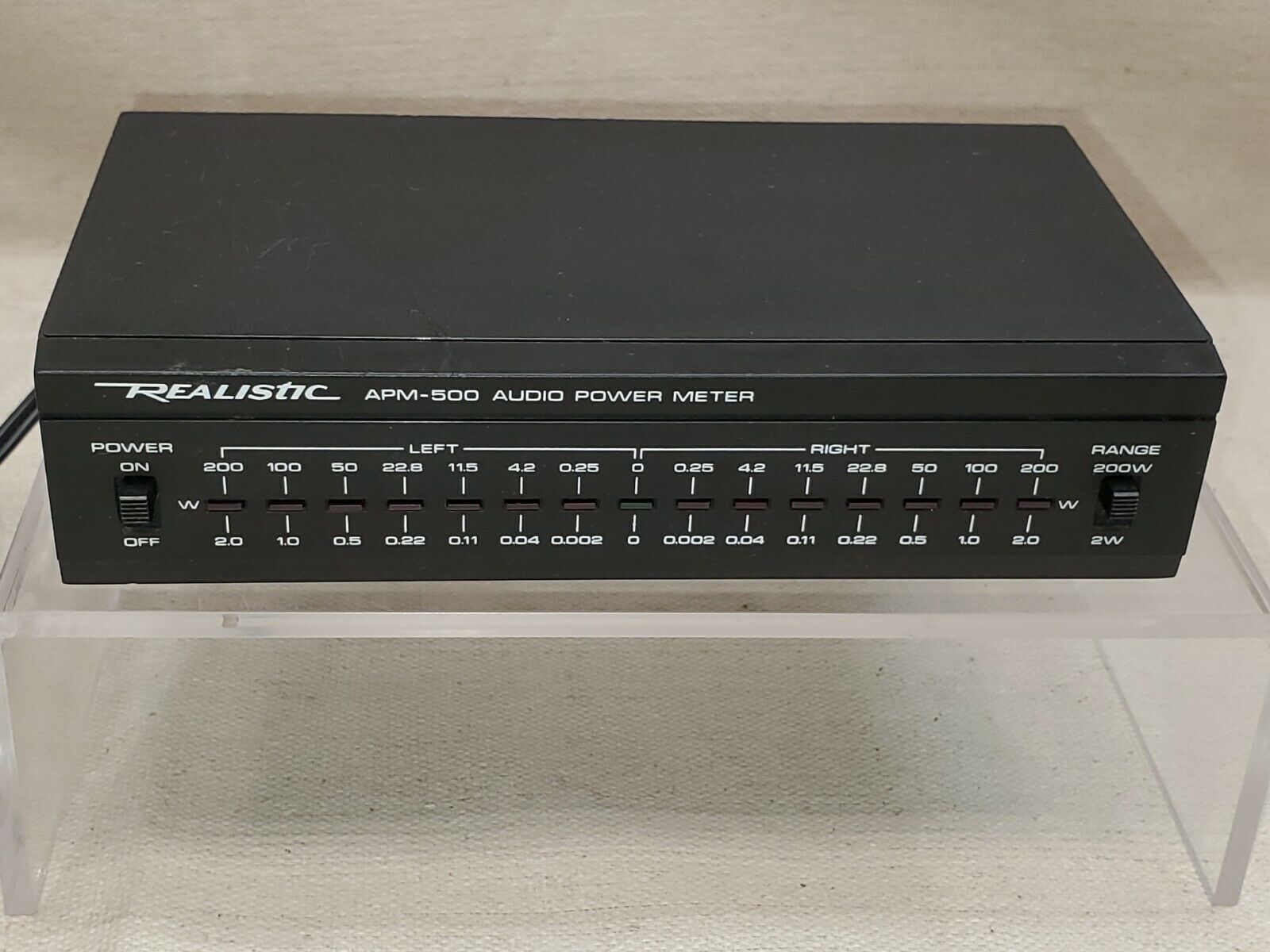 Realistic Apm-500  2  / 200 Watt Audio Power Meter Model 42-2107